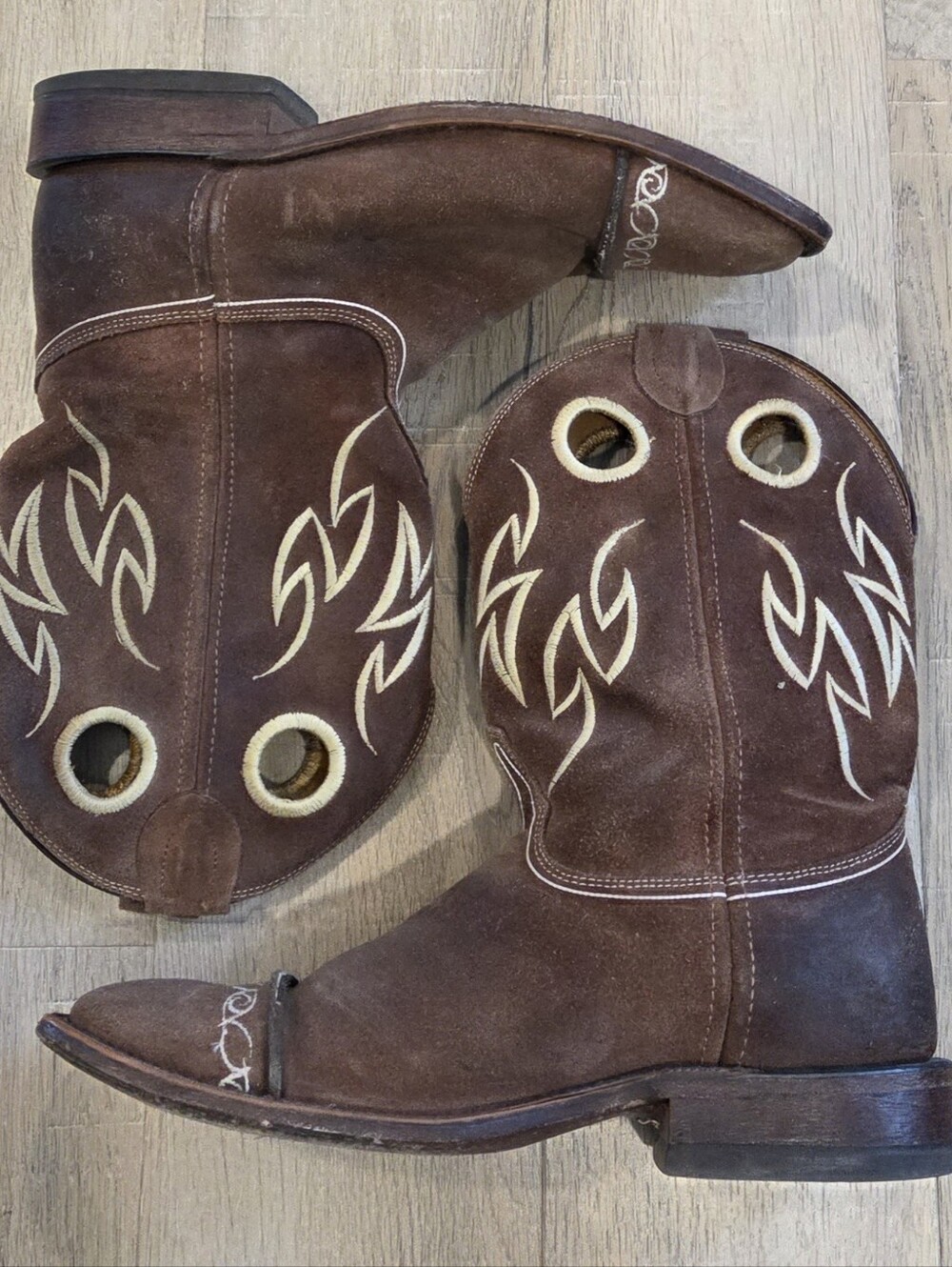 Justin Bent Rail Sz 9.5 EE Brown Suede Western Boots Square Toe Embroidered